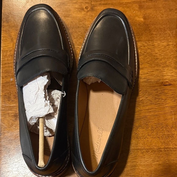 Madewell Shoes - Madewell Black Leather Loafers